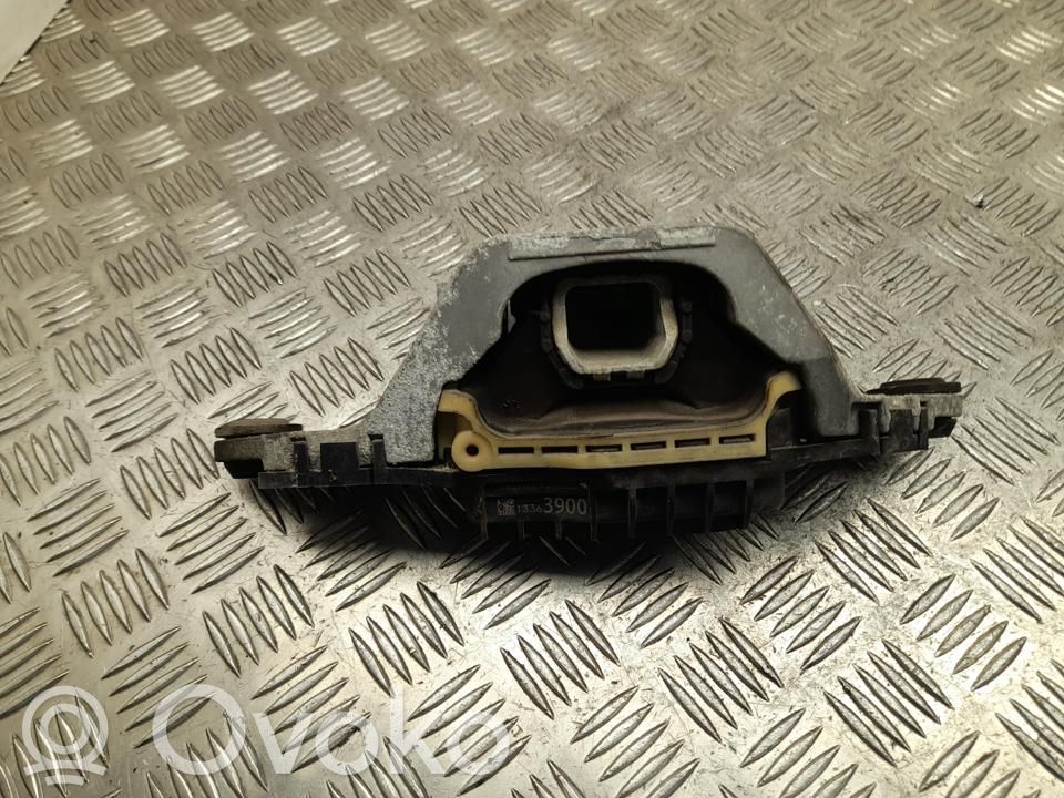 Opel Astra K Engine mount bracket 