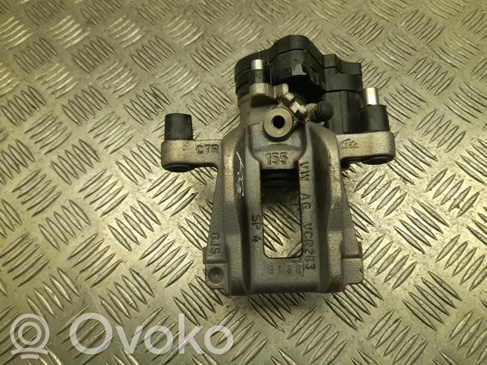 Volkswagen Tayron II Tylny zacisk hamulcowy 