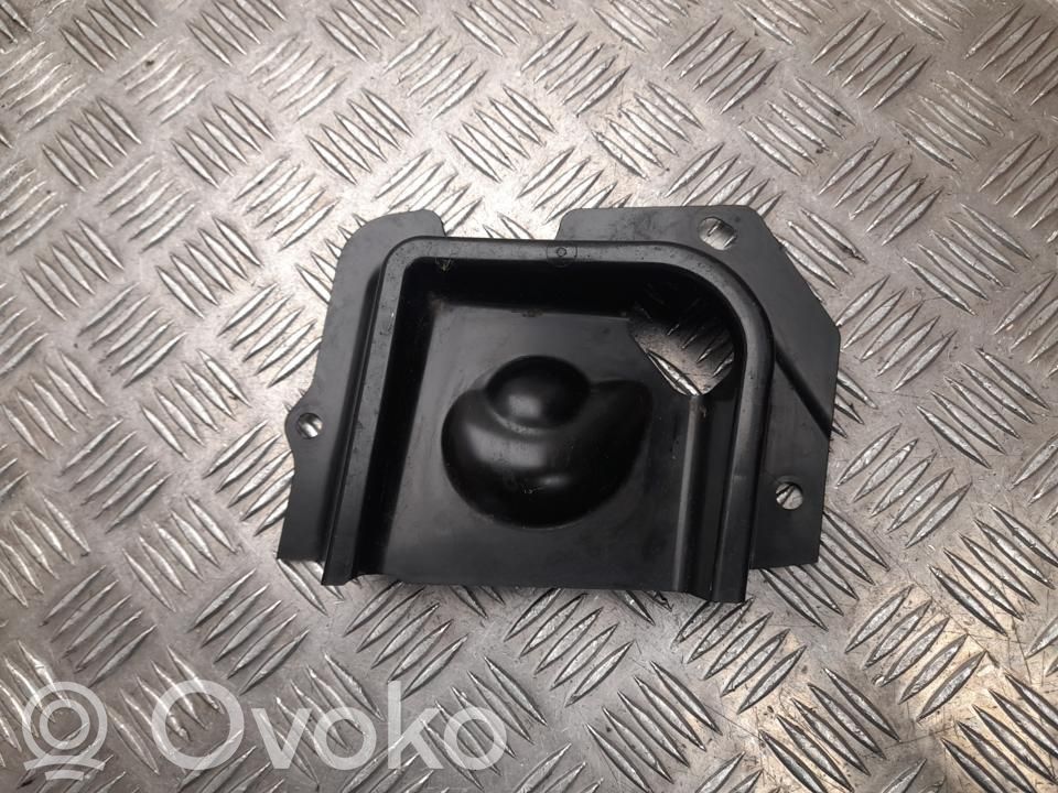 Tesla Model Y Muu moottoritilan osa 