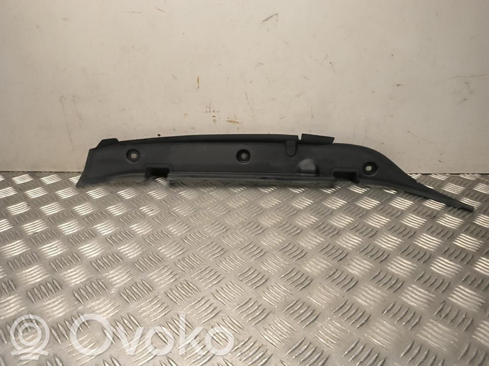 Polestar 4 Altro elemento di rivestimento sottoporta/montante
