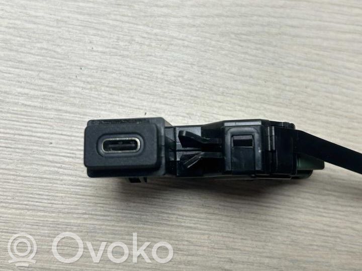 Enchufe conector USB   3G8035726B,KLEX2080