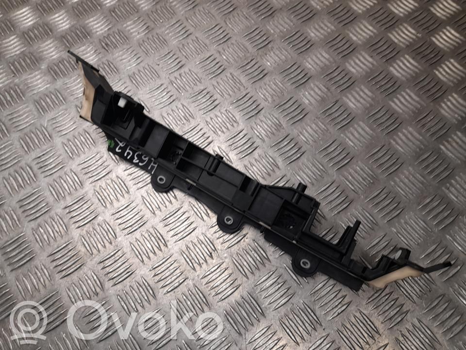 Muu moottoritilan osa   8791086,H6342