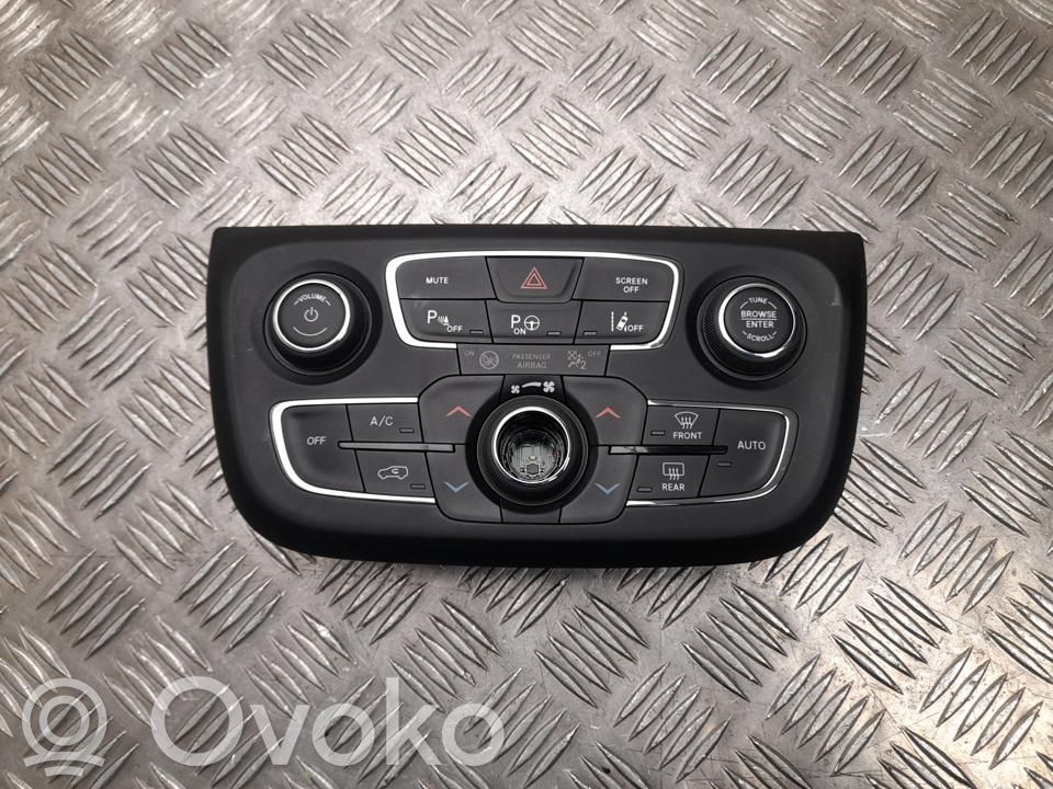 Jeep Compass Climate control unit 