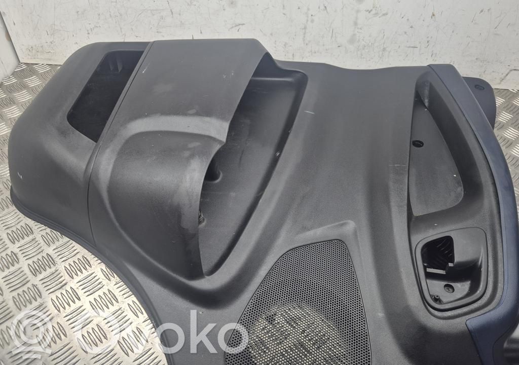Iveco Daily 6th gen Etuoven verhoilu 
