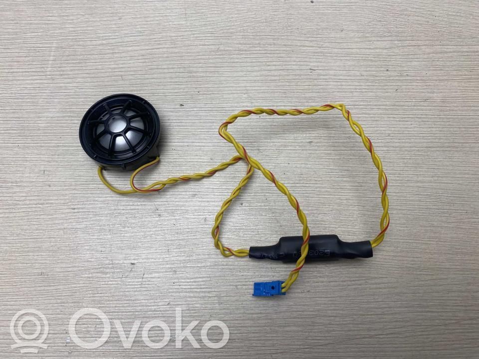 BMW 3 G20 G21 Etuoven kaiutin 