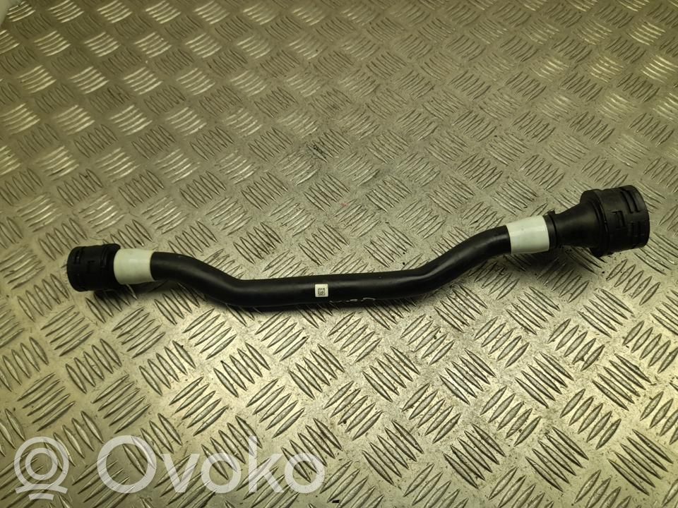 BMW i4 Engine coolant pipe/hose 