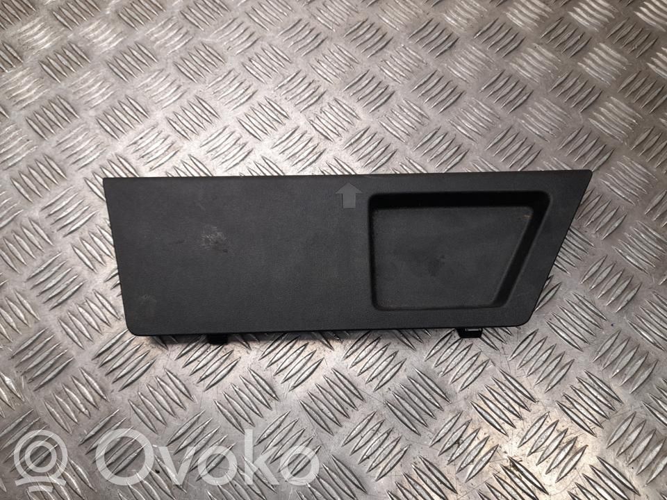 Inne elementy wykończenia bagażnika   8MA863092,H6631