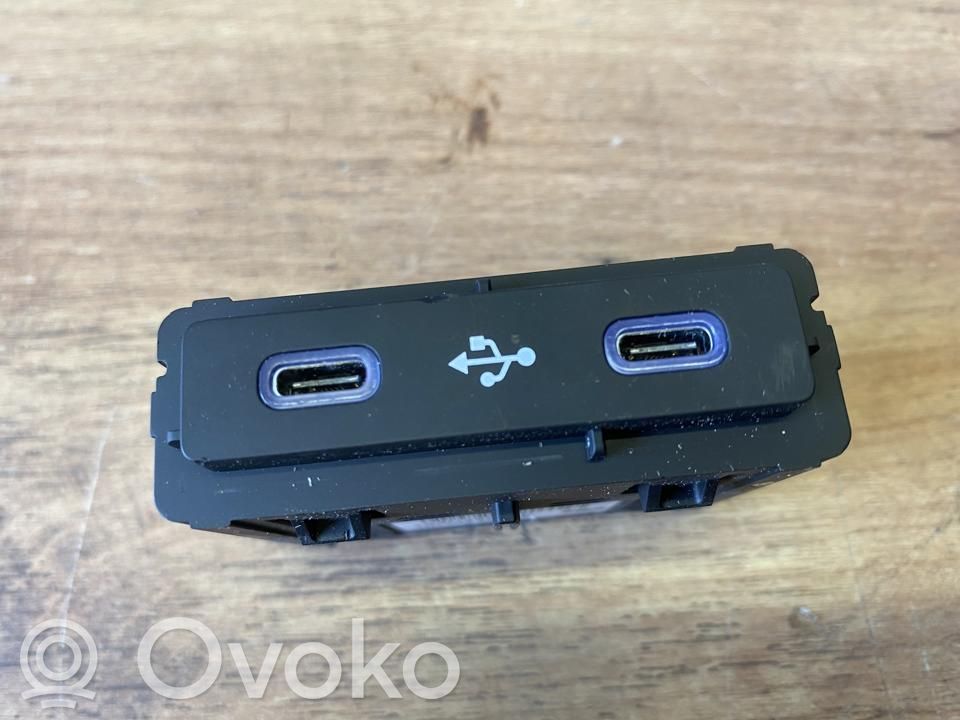 Renault Austral Connecteur/prise USB 