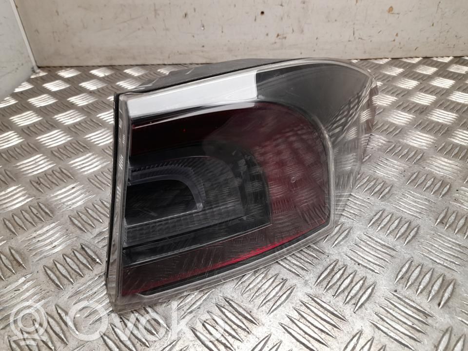 Tesla Model S Rear/tail lights 