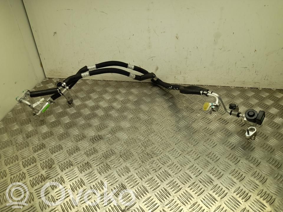 Polestar 4 Ilmastointilaitteen putki (A/C)