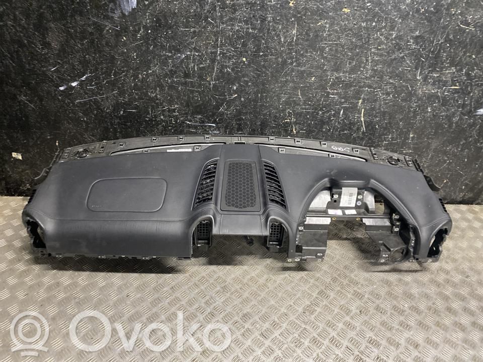 Porsche Cayenne (92A) Kojelauta 