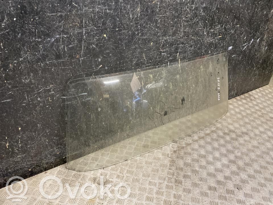 Rear windscreen/windshield window   STI834