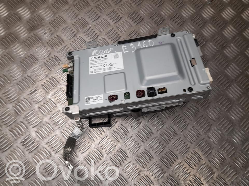 Tesla Model 3 Engine control unit/module 