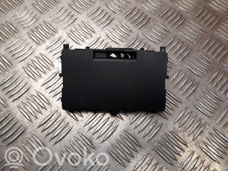 BMW iX1 Wireless charging module 