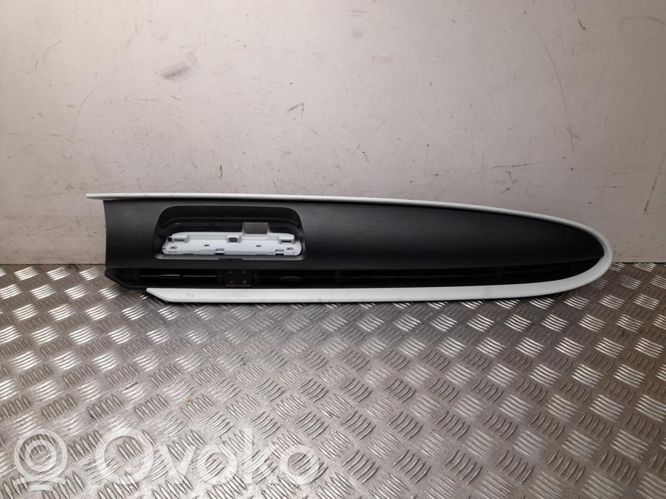 Fiat 600 Griglia di ventilazione centrale cruscotto 