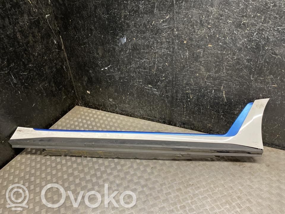 BMW i4 Priekinis slenkstis (kėbulo dalis) 