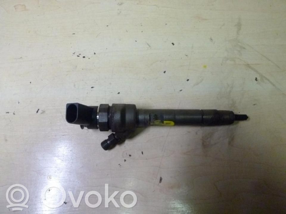 BMW 1 E81 E87 Fuel injector 