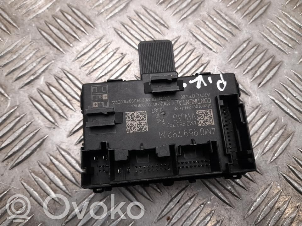 Audi e-tron Door control unit/module 
