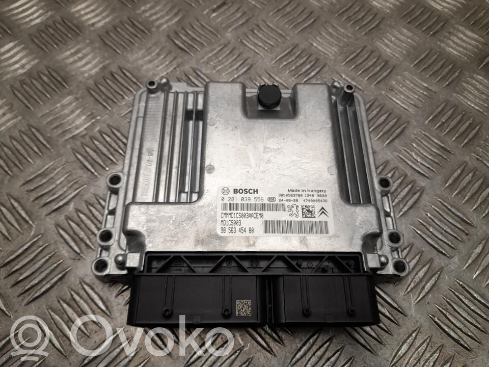 Opel Astra L Engine control unit/module 