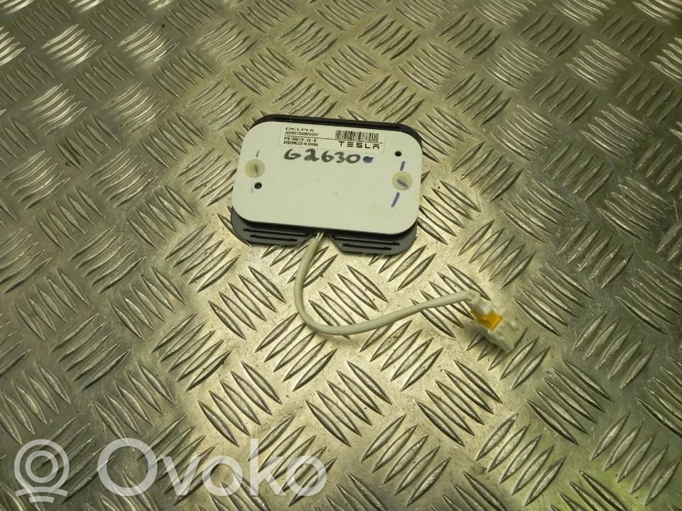 Tesla Model S Other control units/modules 