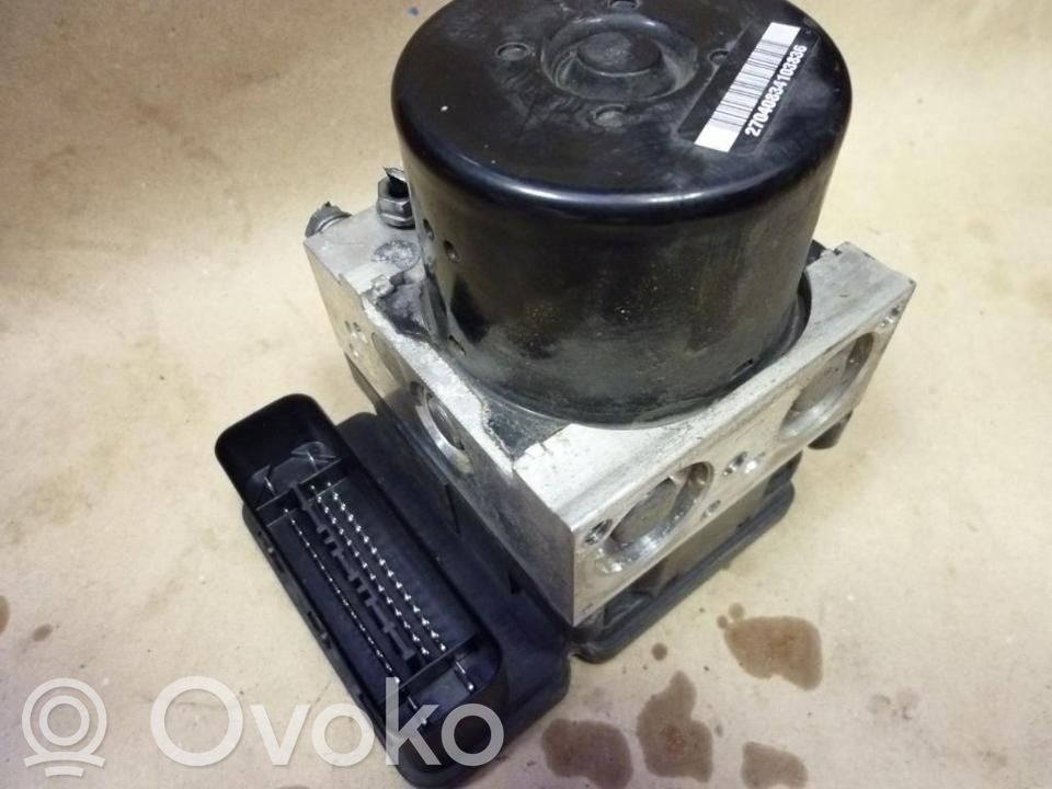 Volkswagen Touran II ABS Pump 