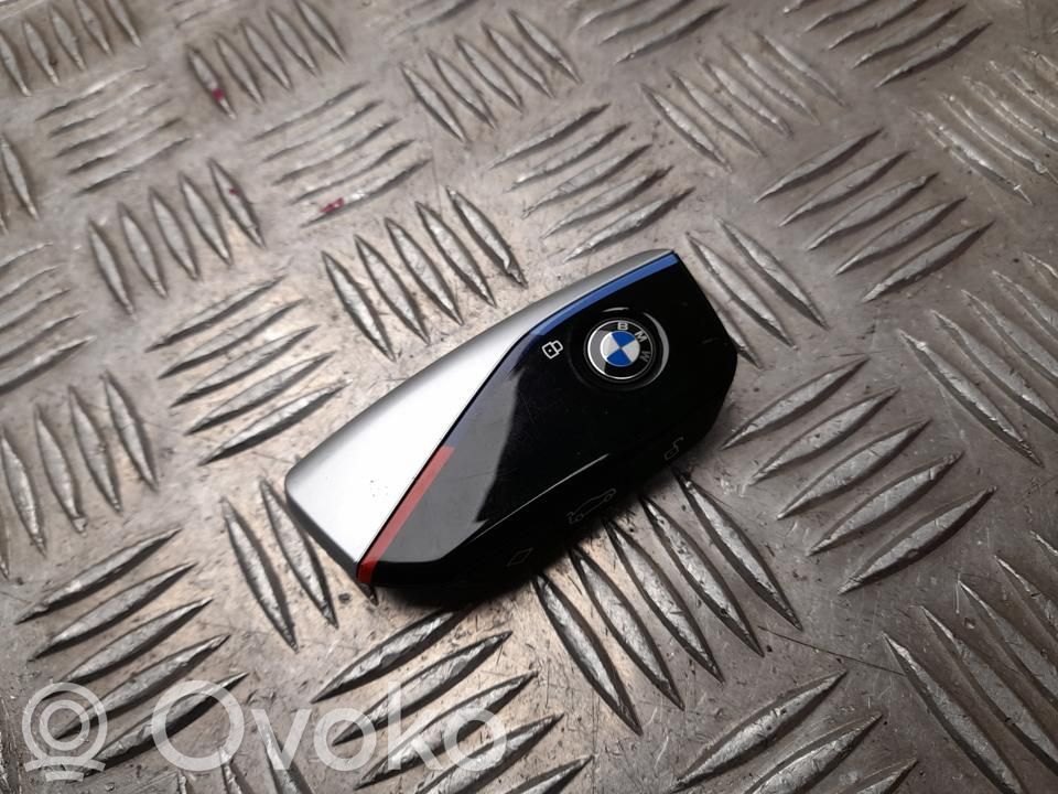 BMW 5 G60 G61 Virta-avain/kortti 