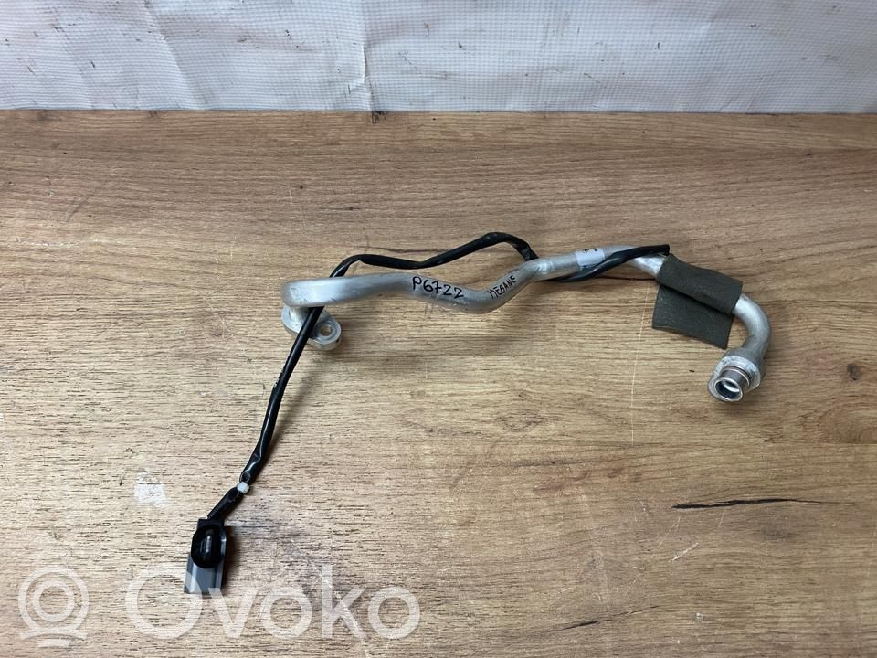 Ilmastointilaitteen putki (A/C)   924425MZ3A,KLEP6722