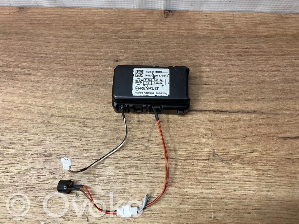 Renault Megane E-Tech Antenos stiprintuvas 