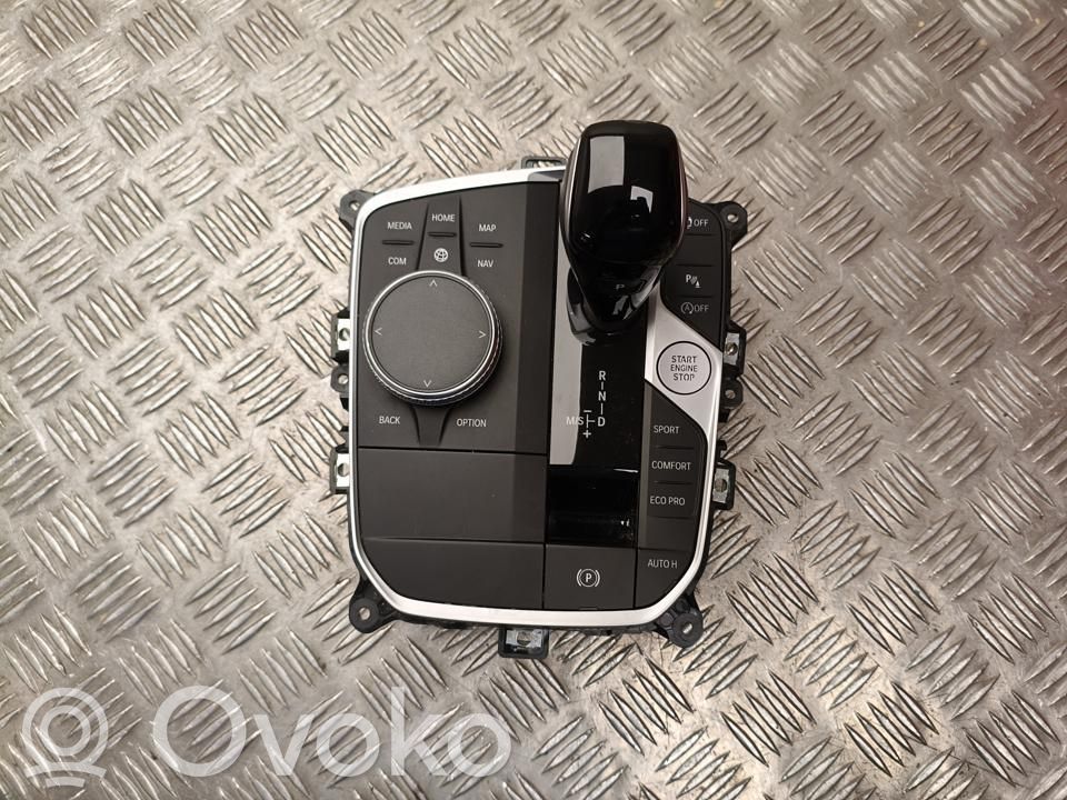 BMW 2 F44 Lewarek zmiany biegów / dolny 
