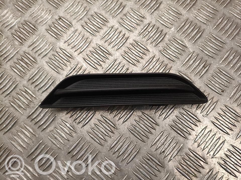 Seat Ateca Etusäleikkö 