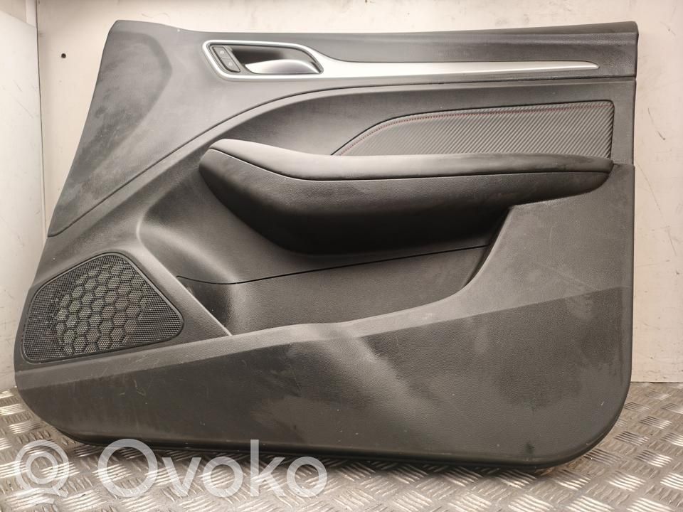 MG ZS Etuoven verhoilu 