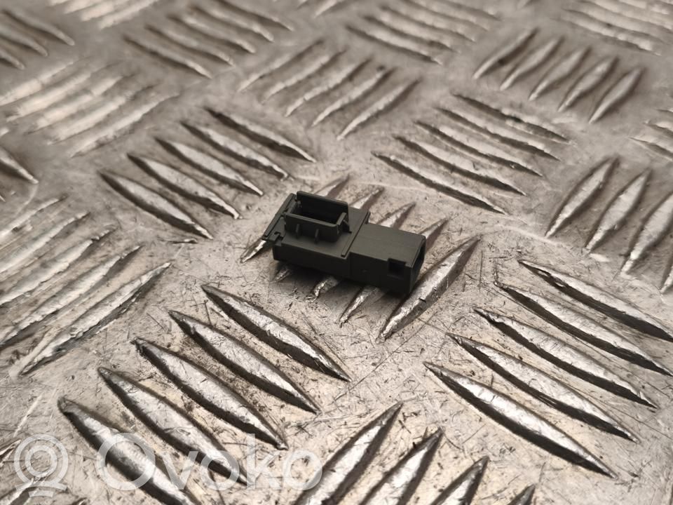 Mercedes-Benz E W214 Microfono (bluetooth/telefono) 