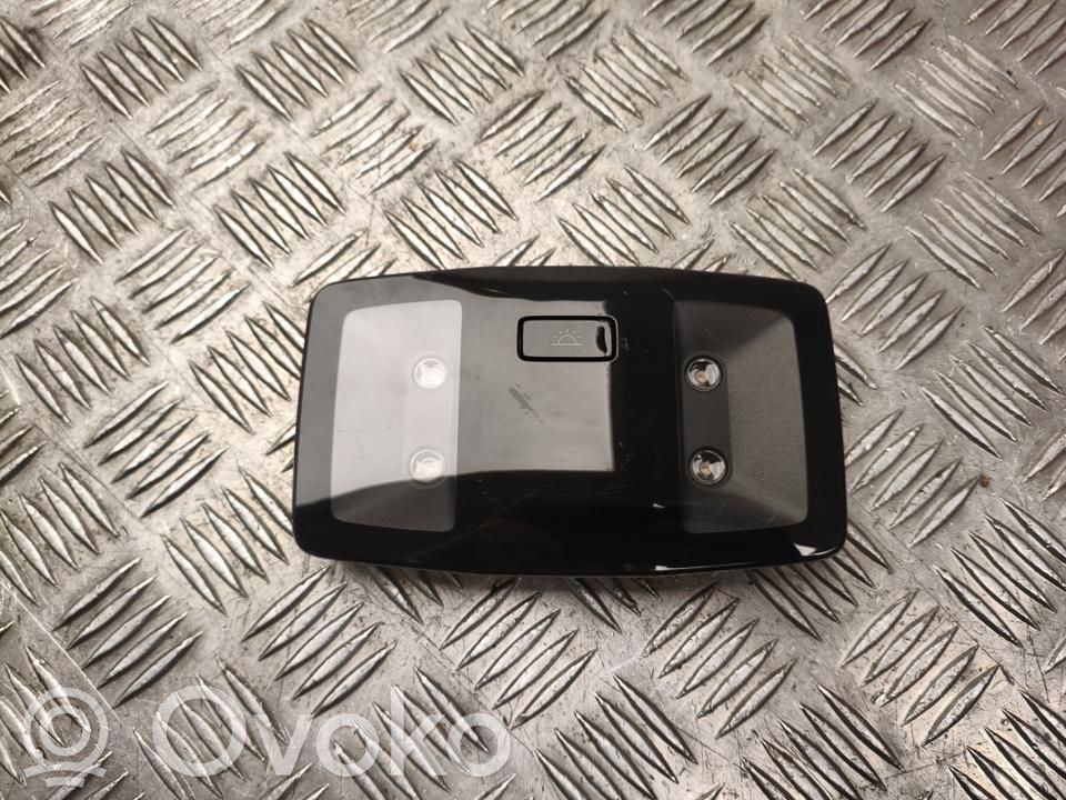 Lexus LBX Lampă scaun față 