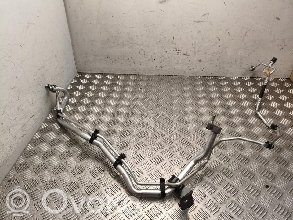 Ford Kuga III Ilmastointilaitteen putki (A/C) 