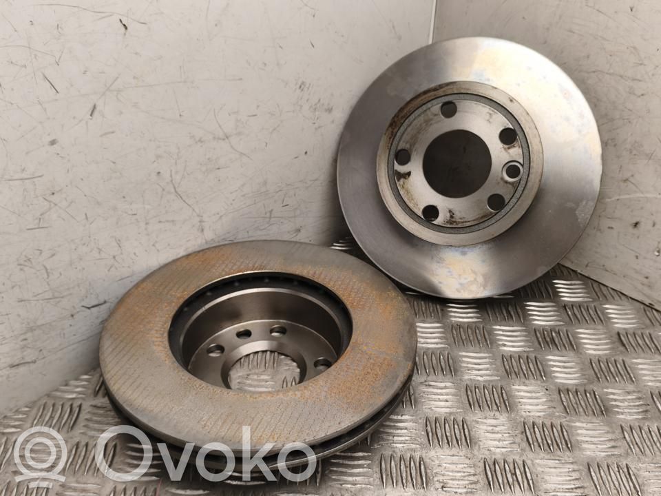 Volkswagen Transporter - Caravelle T4 Front brake disc