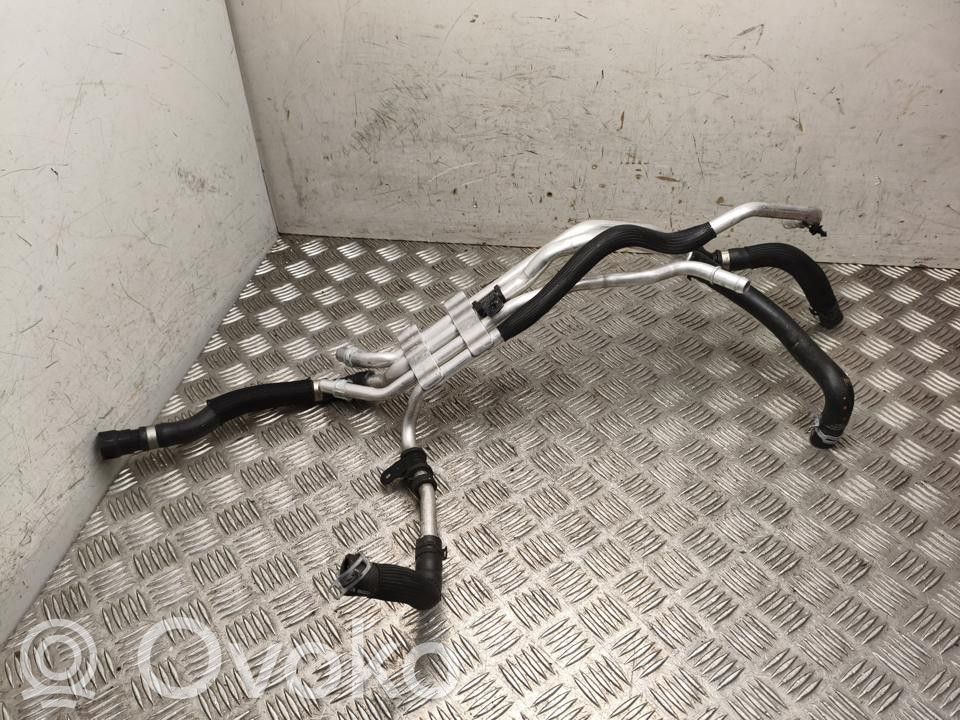 Ford Kuga III Moottorin vesijäähdytyksen putki/letku 