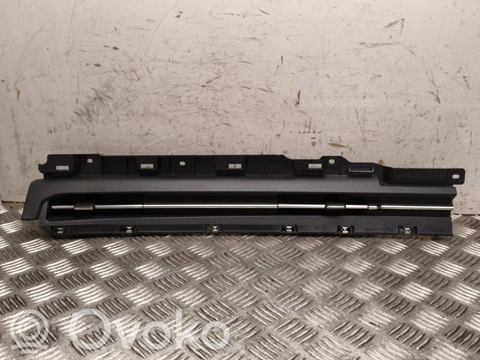 Ford Capri EV Radio/GPS head unit trim