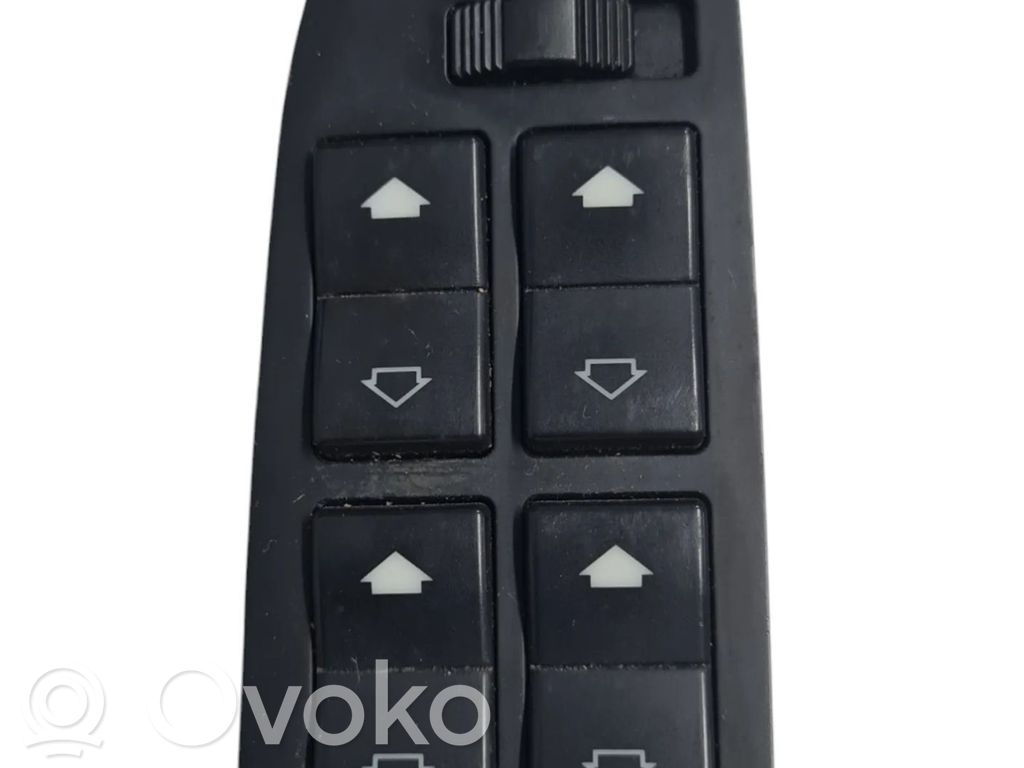 BMW 7 E38 Electric window control switch 