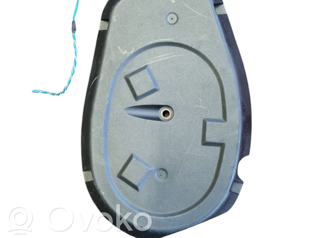 Radion pystyantenni   6912760