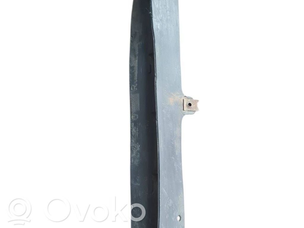 Apakšspārns   51718040
