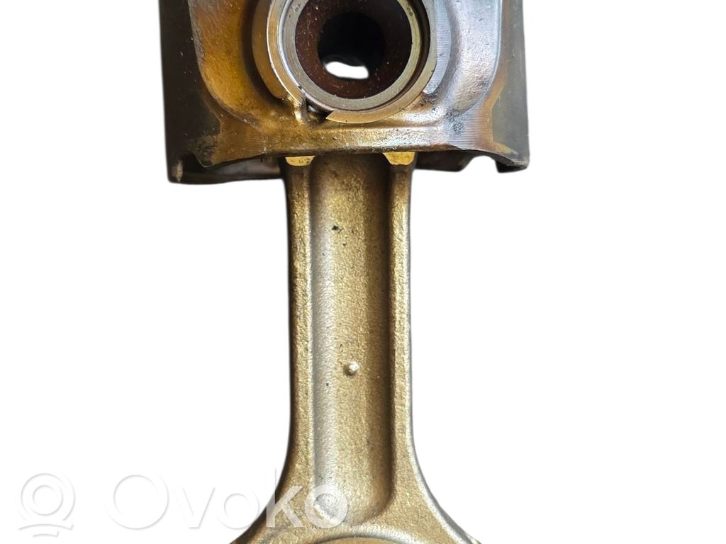 BMW 7 E65 E66 Tłok z korbowodem 