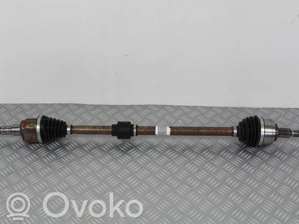 Ford Focus Priekinis pusašis 