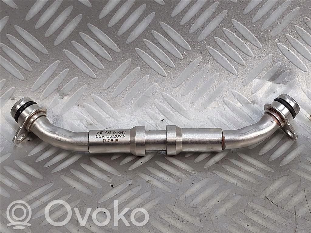 Audi Q8 Breather hose/pipe 