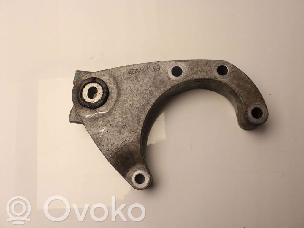 Opel Astra K Łapa / Mocowanie skrzyni biegów 