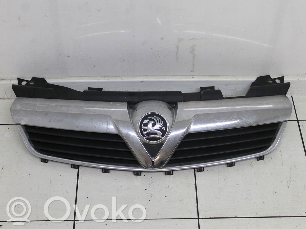 Opel Zafira B Atrapa chłodnicy / Grill 