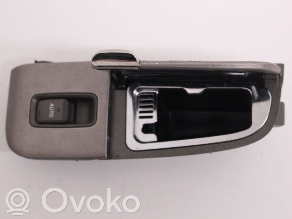 Engine coolant pipe/hose   LS430
