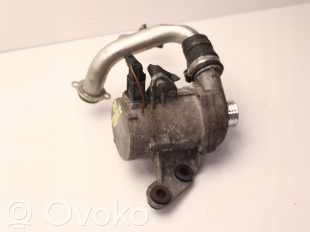 BMW 3 E90 E91 Water pump 