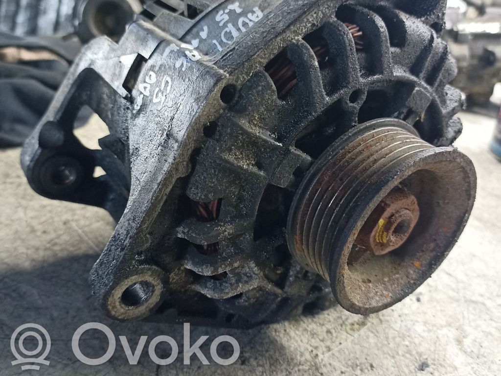 Audi A6 S6 C5 4B Ģenerators 