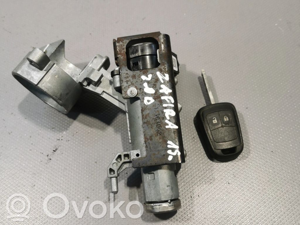 Opel Zafira C Ignition lock 