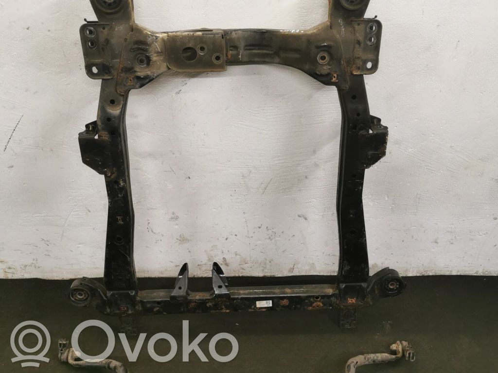 Opel Zafira C Front subframe 